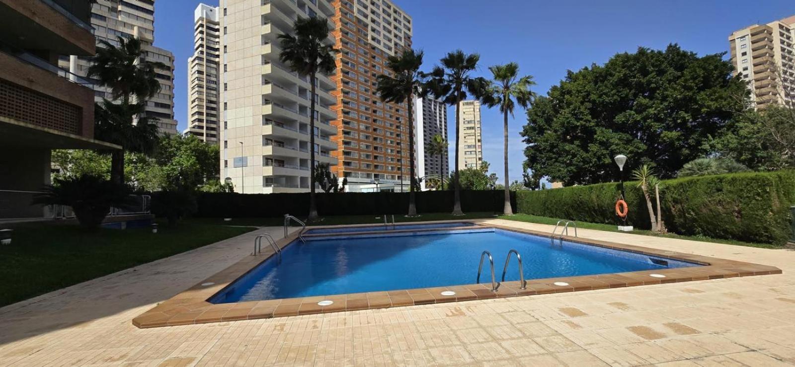 Edificio Paraiso Esperanto Apartment